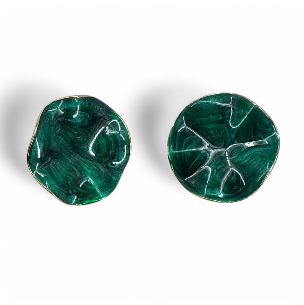 Avon Clip On Earrings Green Swirled Enamel Wavy Disc Shape Vintage